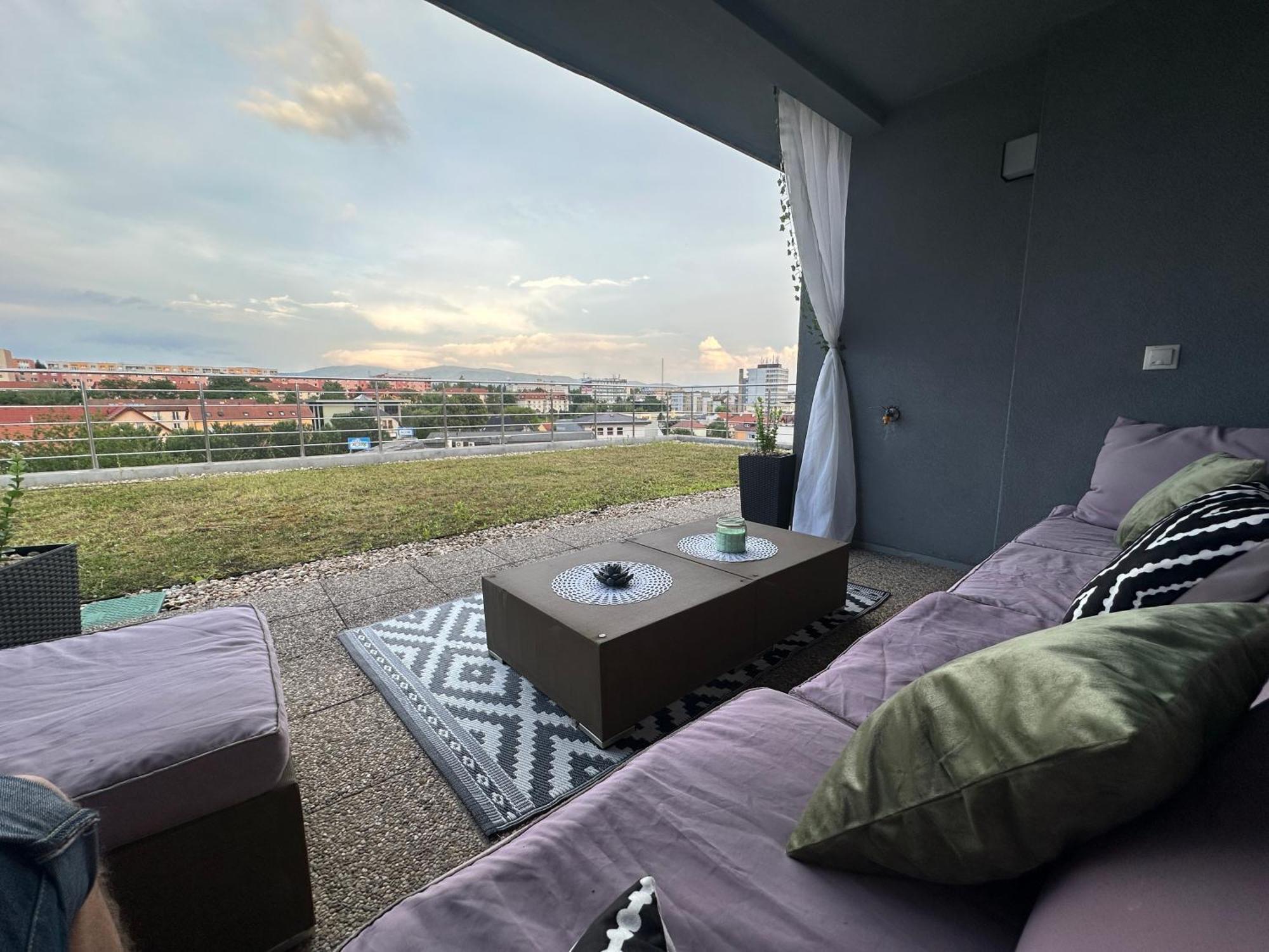 Panorama Apartments Prešov Extérieur photo
